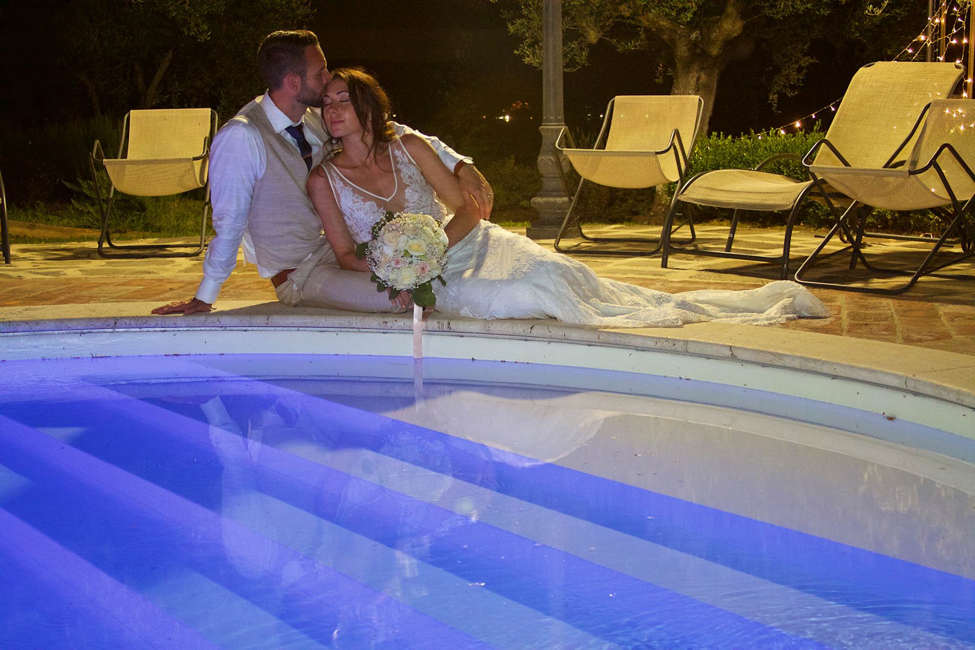 Pool Wedding Ideas in our pool. Receptions and ceremonies pool side.